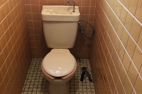 トイレ施工前