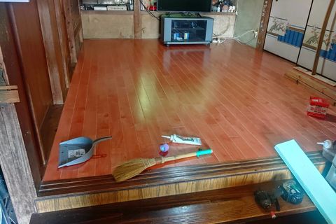 フローリング張り